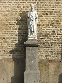 Statuette St Momelin.JPG