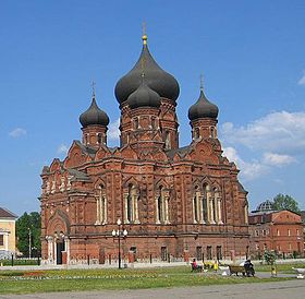 Храм Успения Пресвятой Богородицы (Тула).jpg