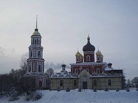 Вид на реку и Воскресенский собор
